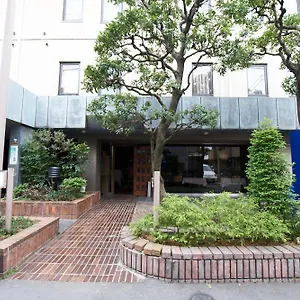 Empire In Shinjuku Отель