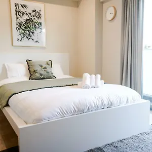 Dash Living Tsukiji Tōkyō